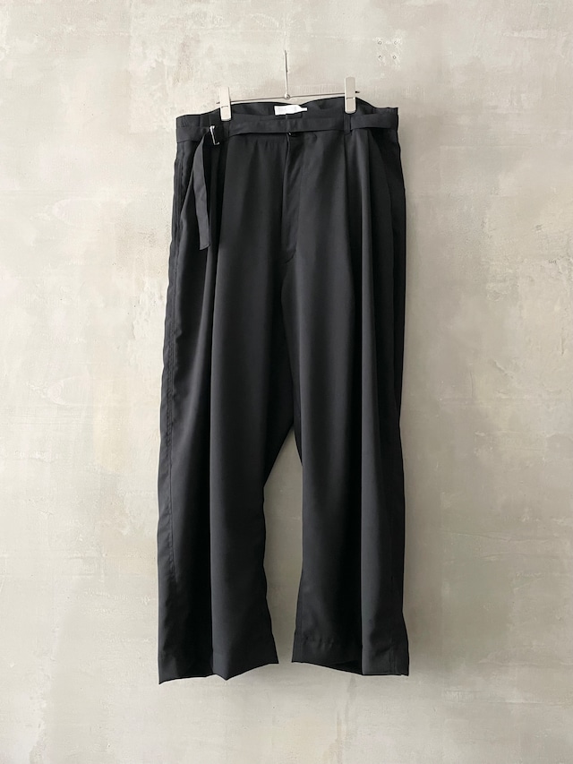 T/f F5 washable wool gabardine tuck baggy slacks - black