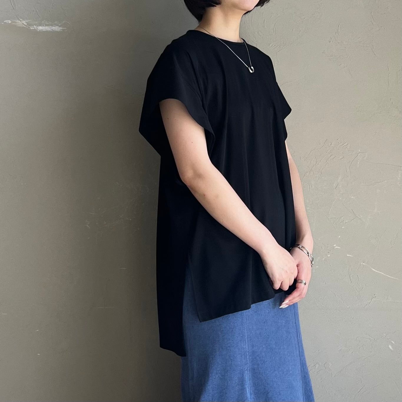 【 PASSIONE 】コットンフレンチスリーブブラウス