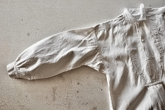 1900s フランス 清貧の画家へ 手織りリネンによるグランパシャツ アンティーク