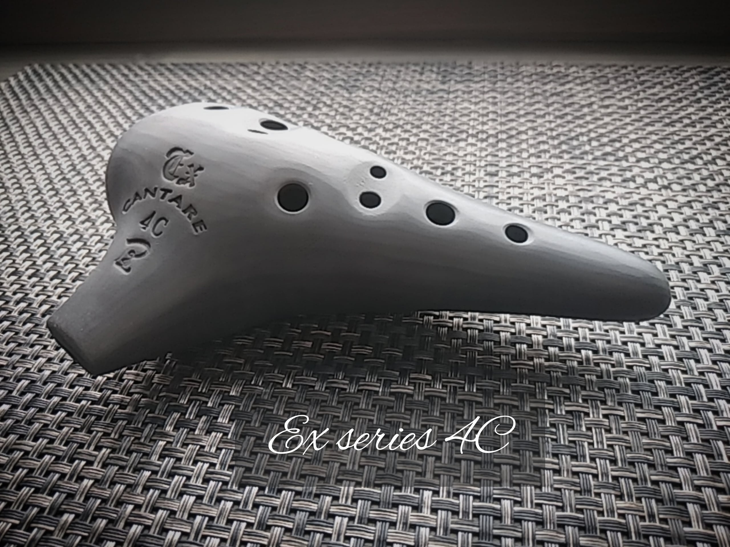 International orders; single-chambered ocarina | オカリーナの平本