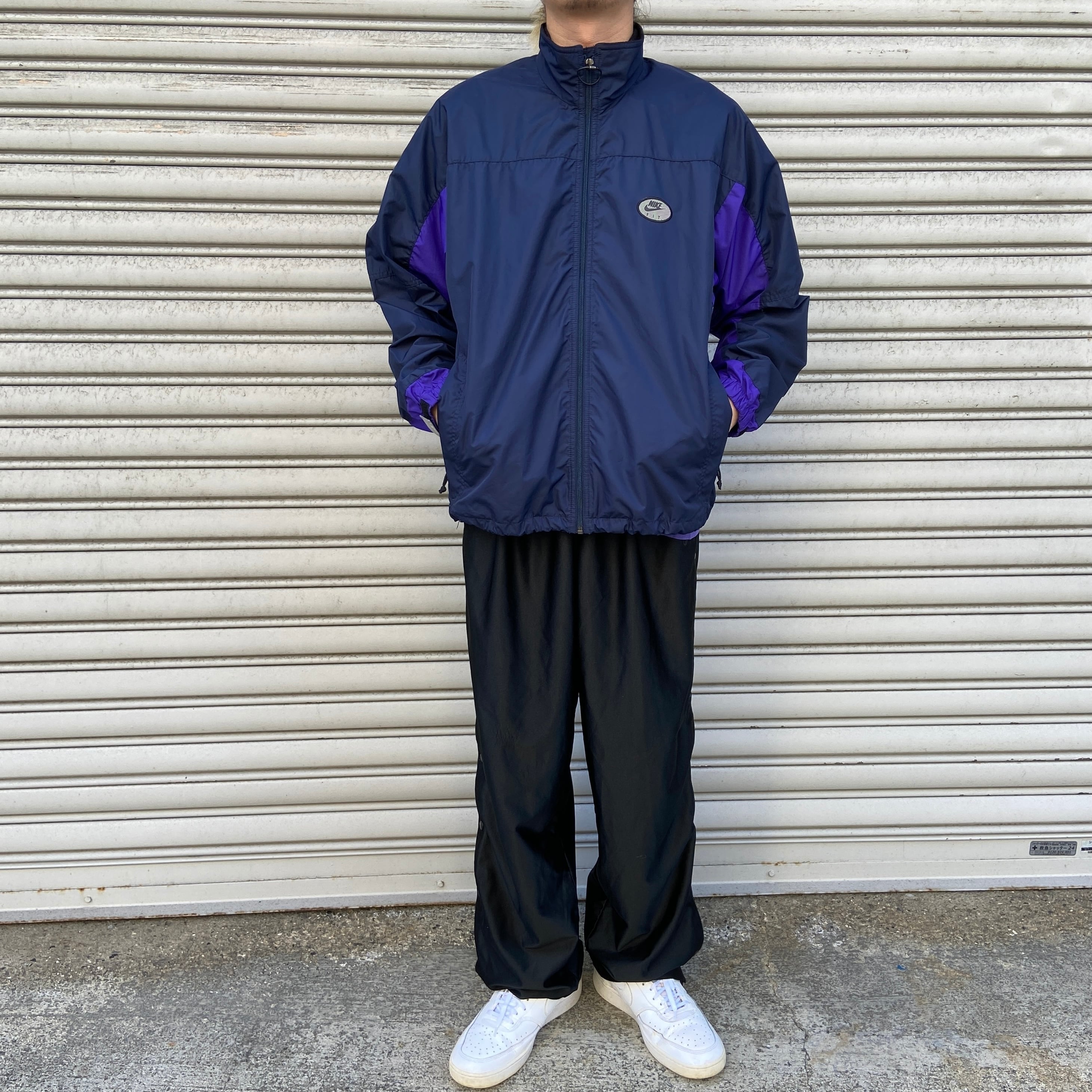 NIKE F.I.T ナイロンジャケット リフレクターロゴ 紺紫 M | 古着屋 Uan