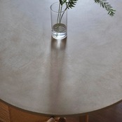 Round Dining table