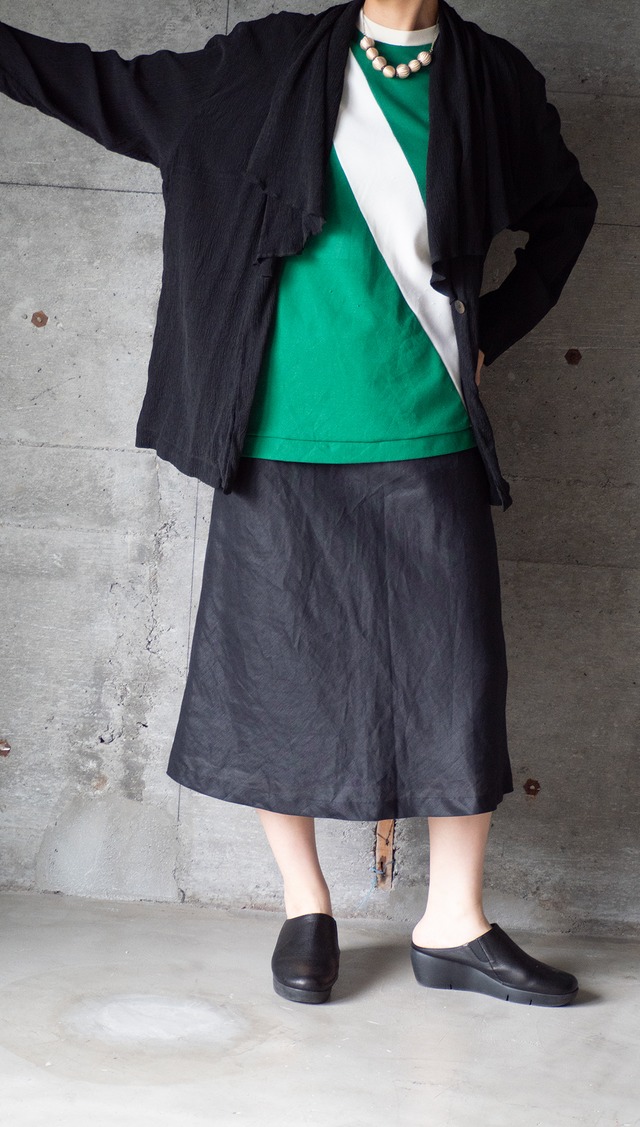unknown 1980s Black crepe cardigan