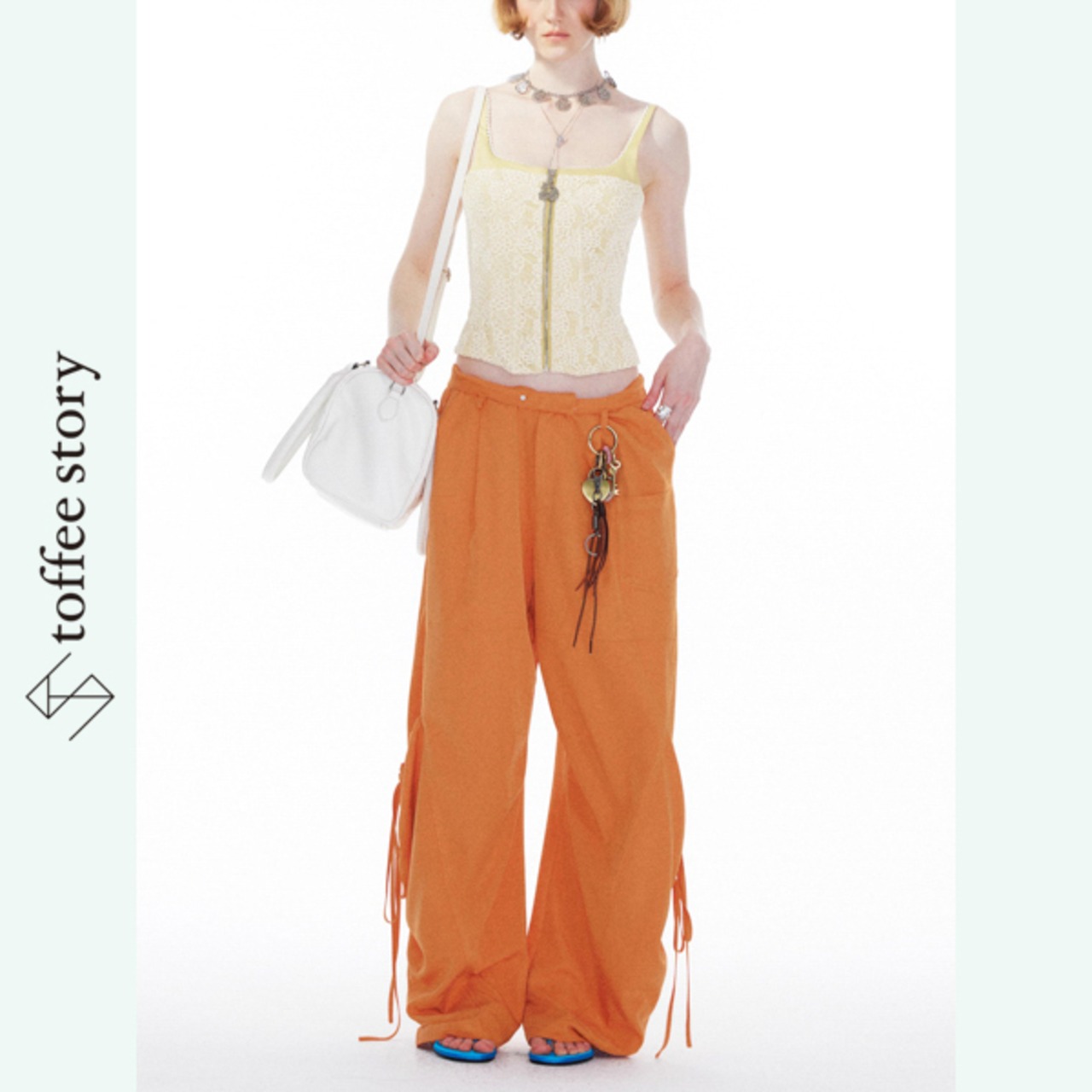 烈日のポケット・オレンジワイドパンツ 《B0003》