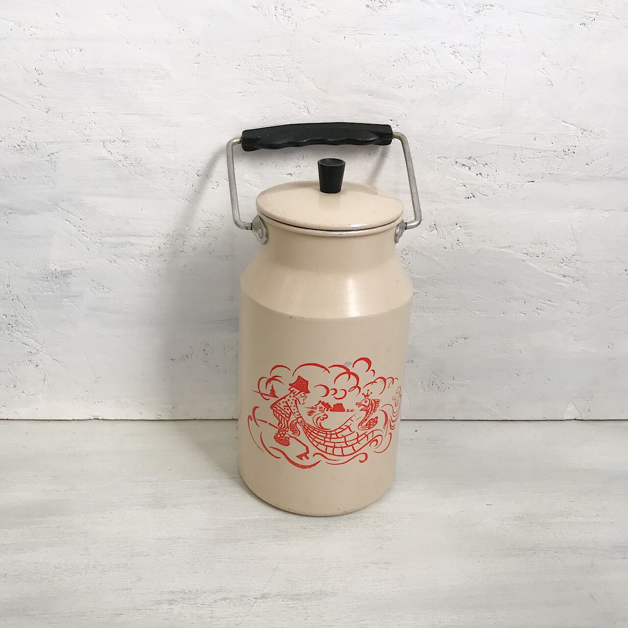 C 45 レトロイラストのミルク缶 ヴィンテージショップメビウス