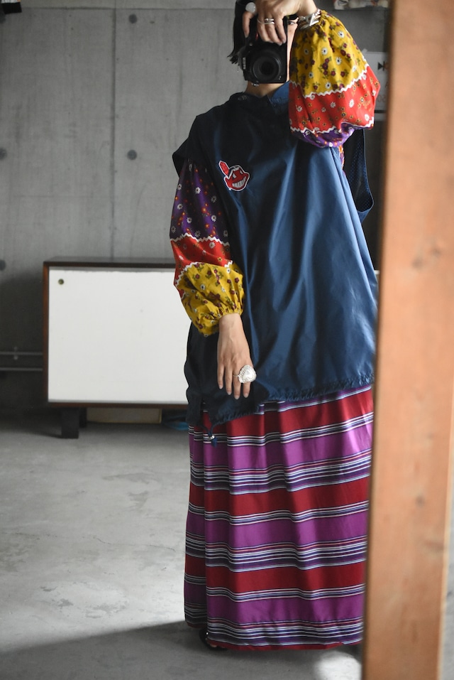 OK/1960-70's vintage handmade patchwork print design dress.
