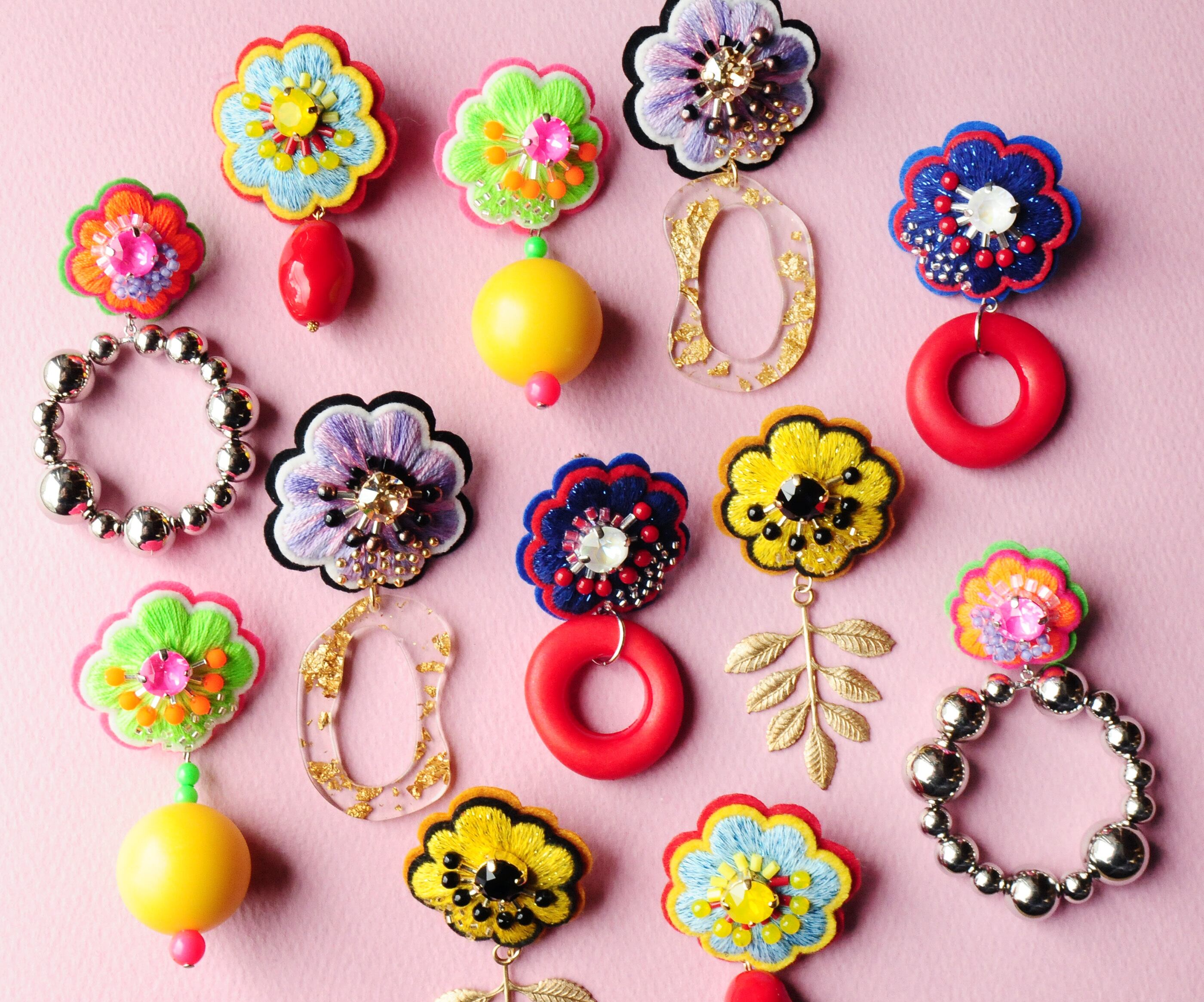 < No Name ~名前のない花~ >『 Mustard Yellow 』イヤリング