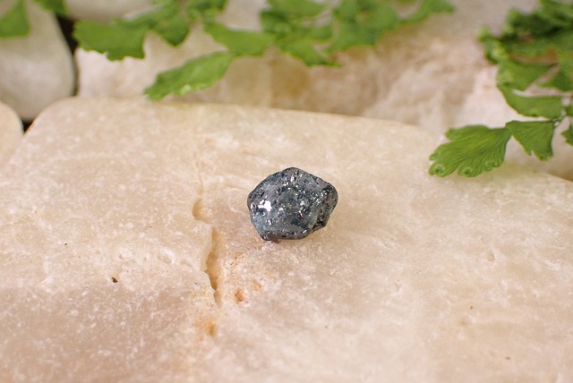 ブルーダイヤモンド原石　1.07ct　[C10‐135]