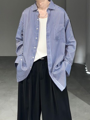 stripe loose dress shirt / blue × brown