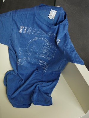 <vintage>stitch blue logo T
