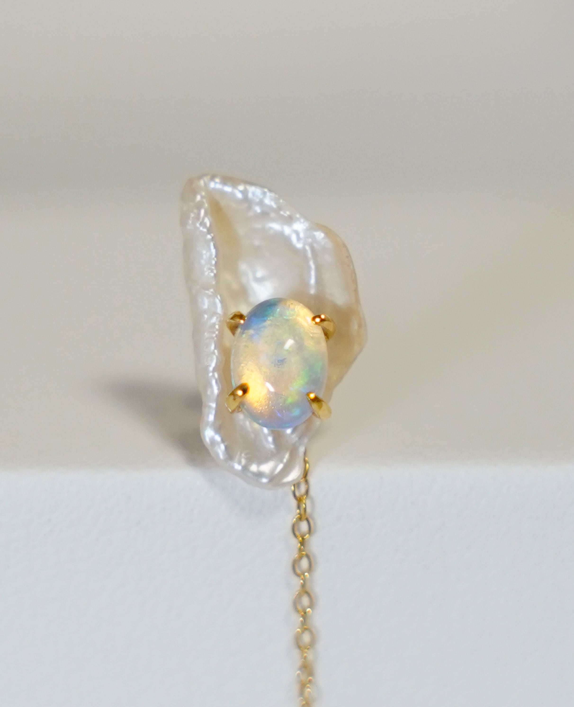 (SV)Thalatta pierced(opal)