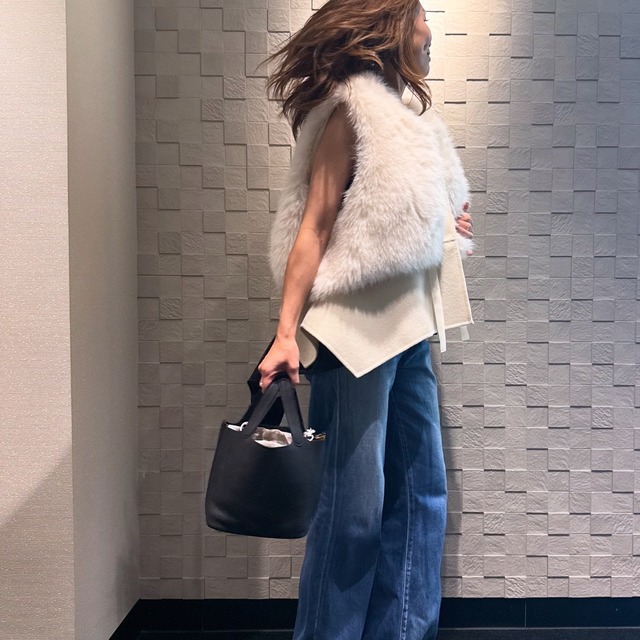 フェイクウールぺプラム　ショートファーベストアンサンブル