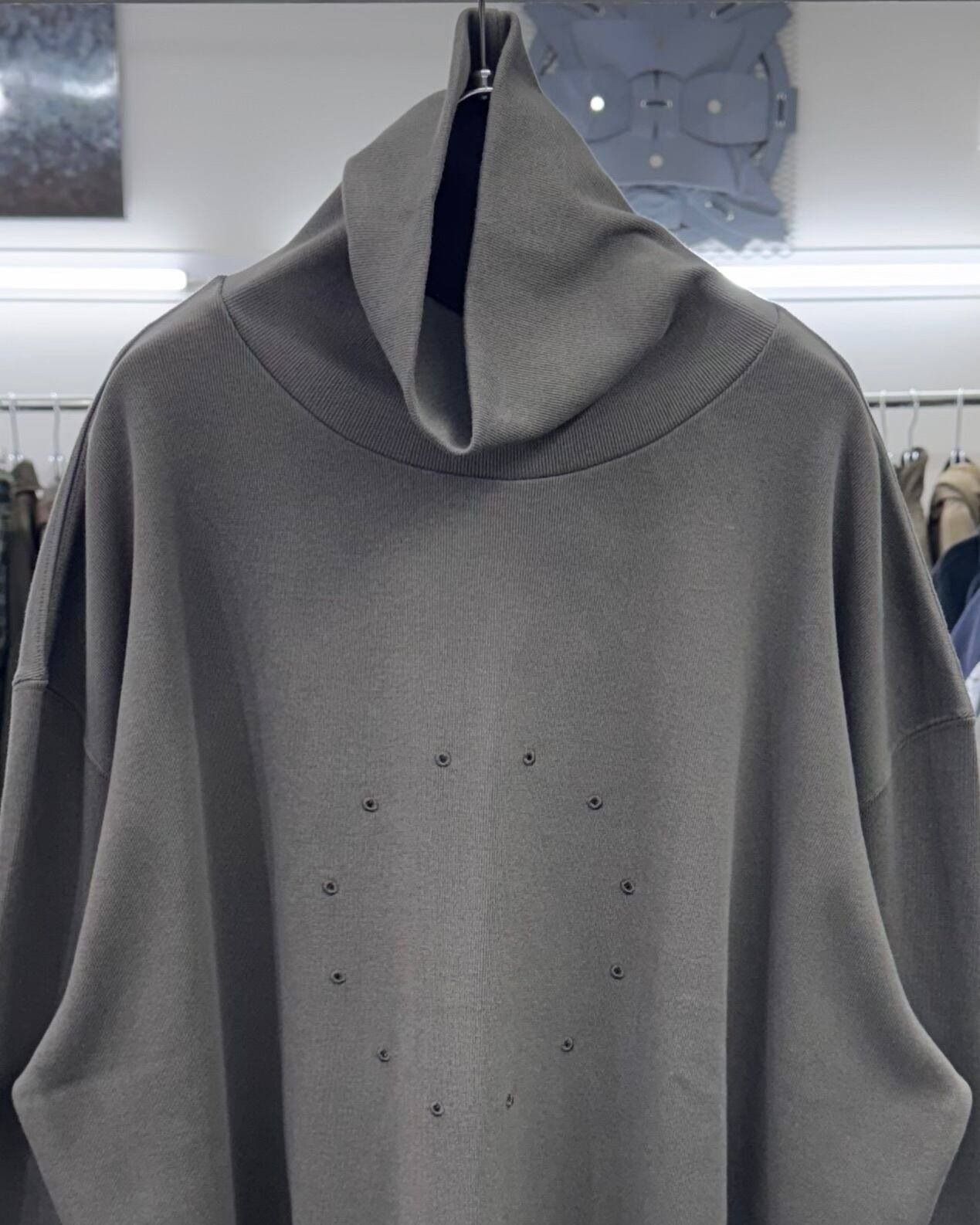 JIAN YE CIRCLE TURTLENECK XL | ZSC