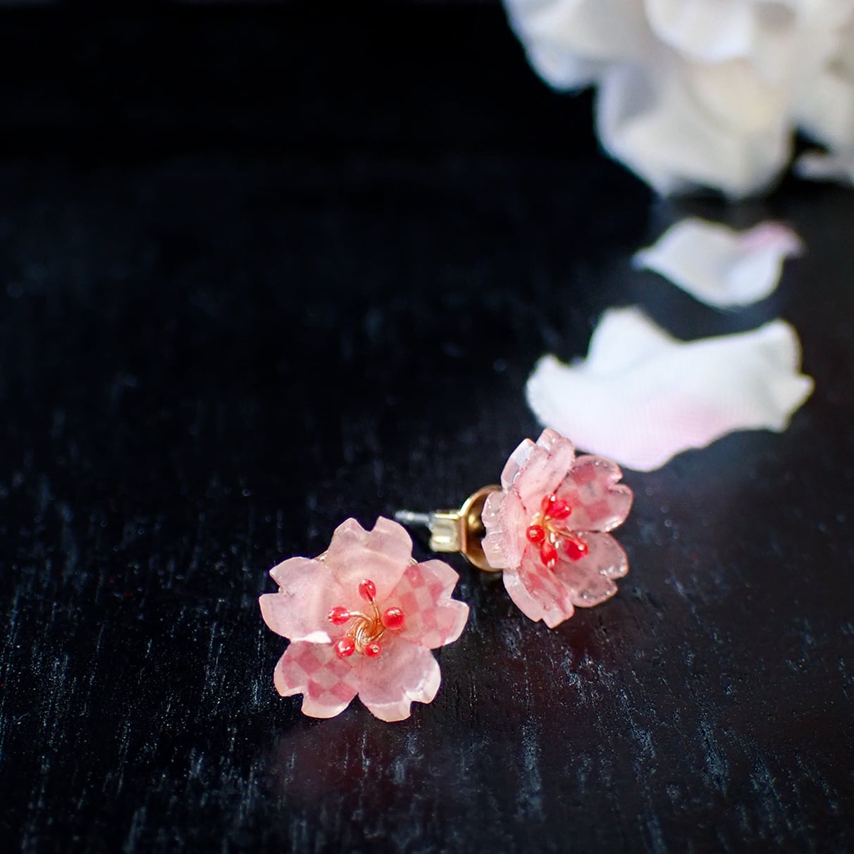 水流-つる- 宵桜のイヤリング・ピアス | をりをり-woriwori-