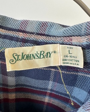 -St John's Bay- Vintage 80-90s L Flannel Shirt made in USA