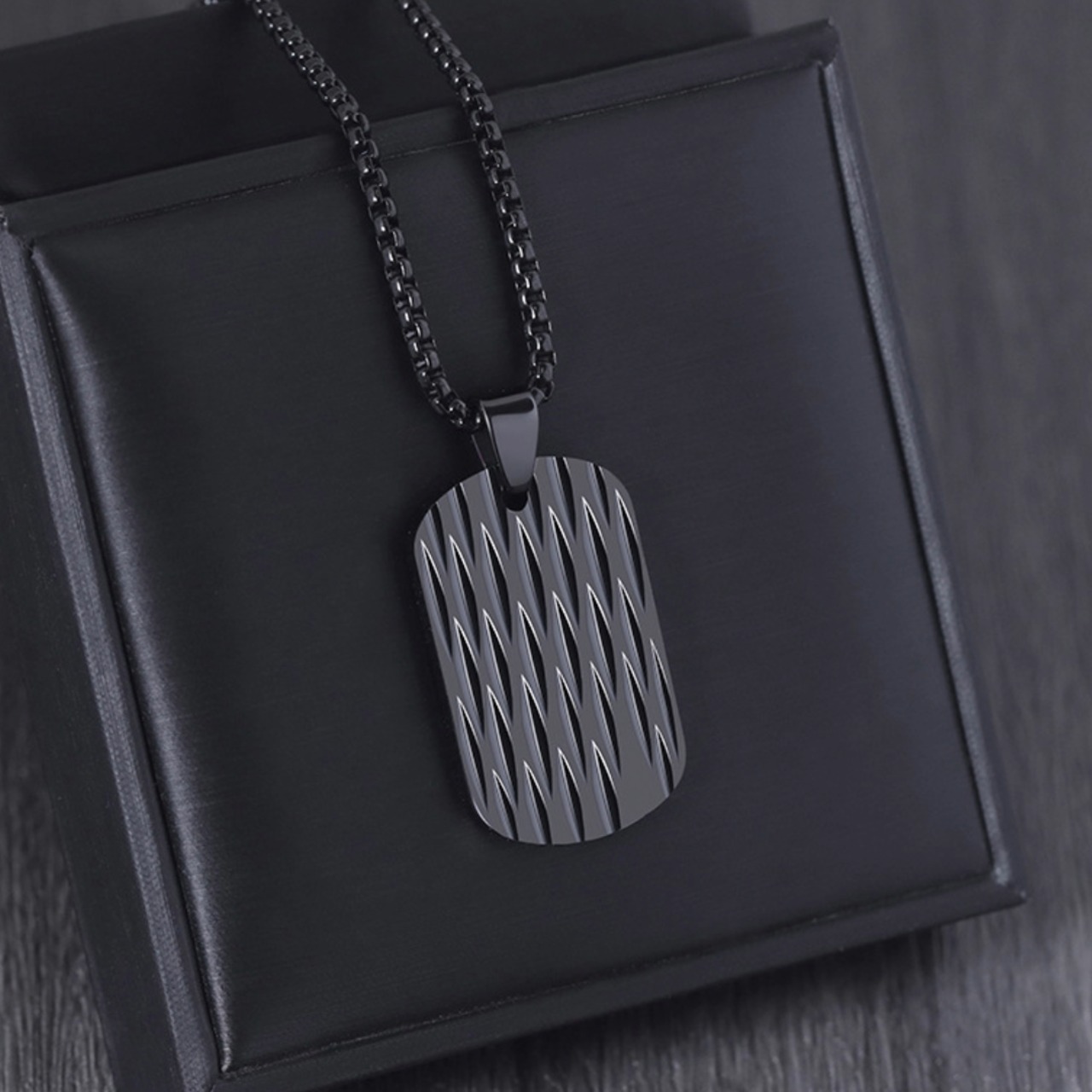 Void Plate Necklace TB2321・画像5
