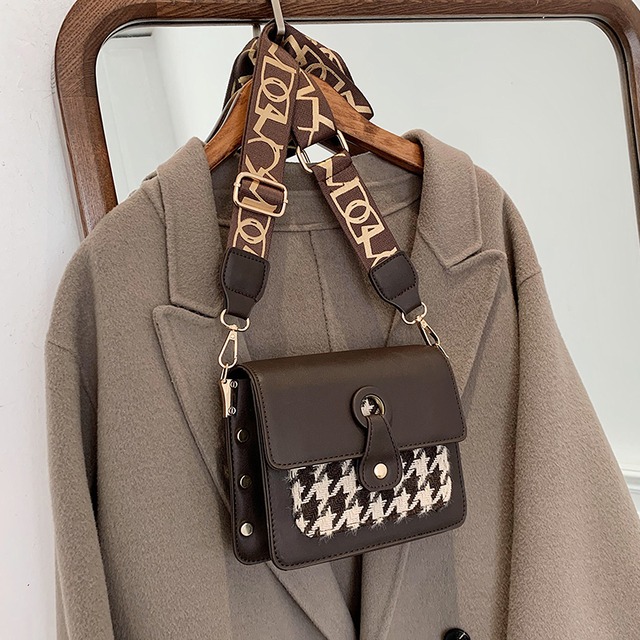 オータムウィンターワンショルダー 秋物 冬物 スクウェア メッセンジャーバッグ Tiancai_Wing_Bag69233629944