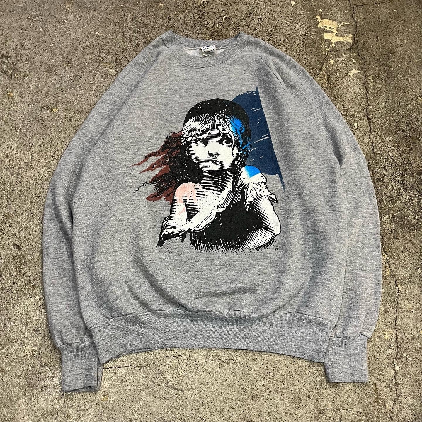80s Les Miserables raglan sleeve sweat | What