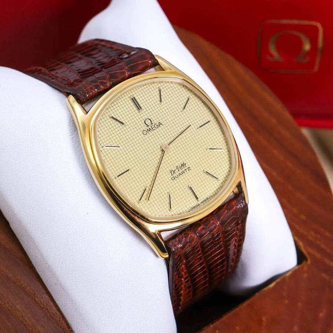 稼働 FENDI 腕時計 3050L ズッカ ロゴベルト バングル 1641 | Like a