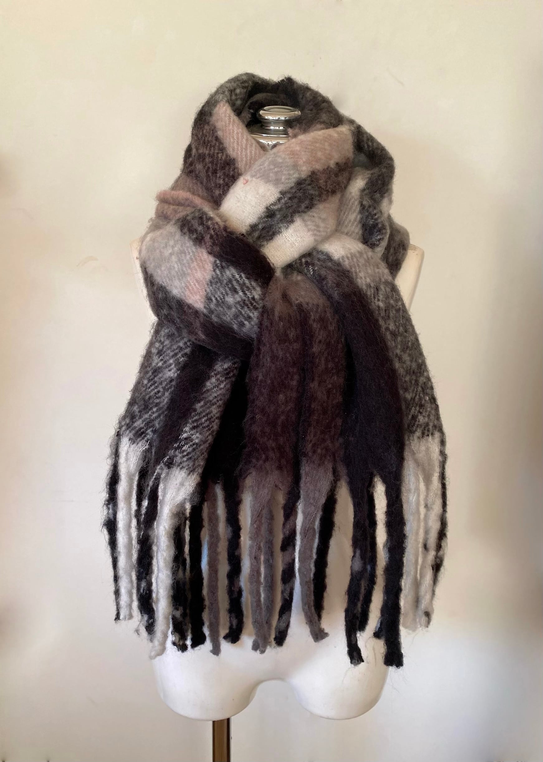 4f6215e71388c42f69c15ccdc86188