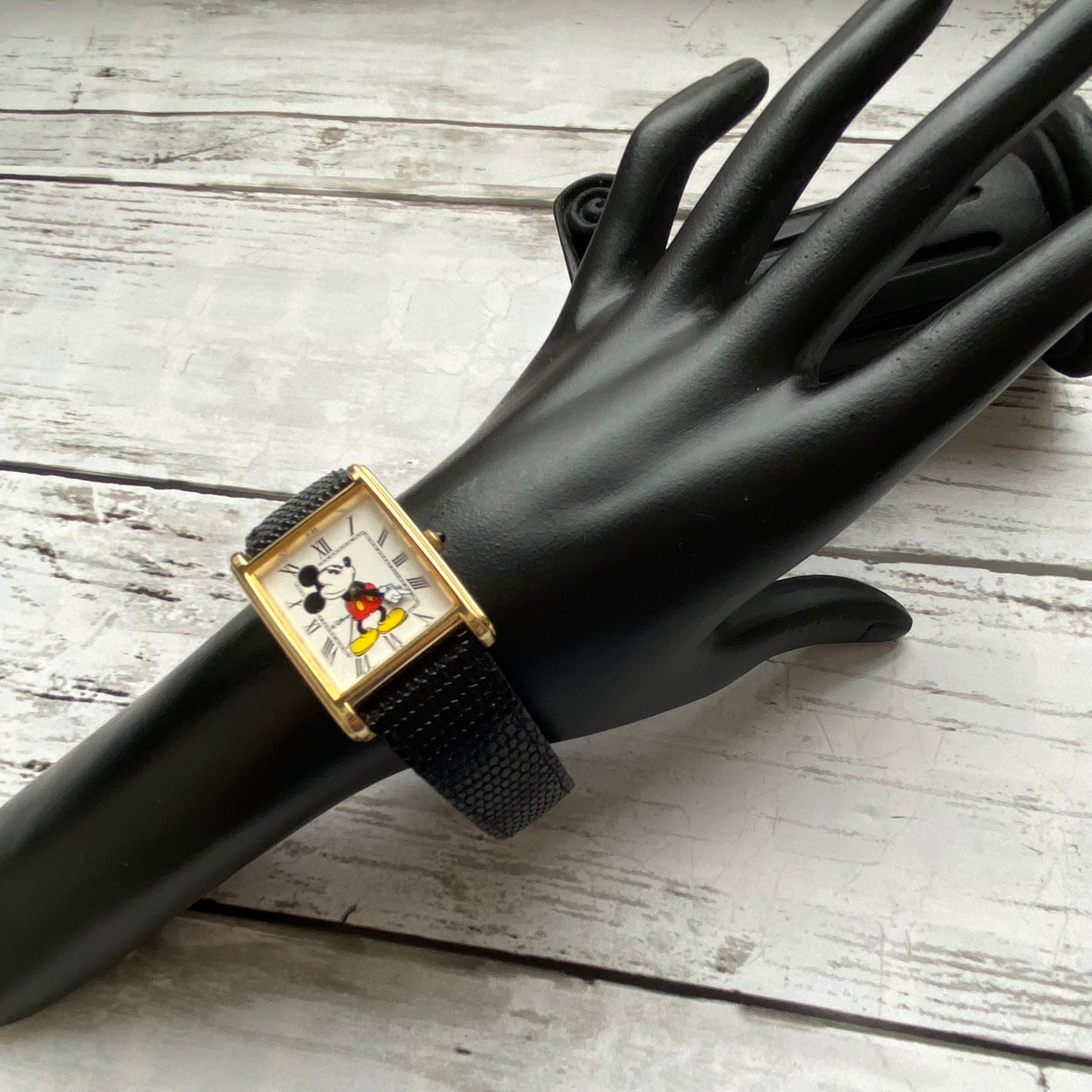 希少】90年代ヴィンテージ LORUS（SEIKO）ミッキーマウス 腕時計