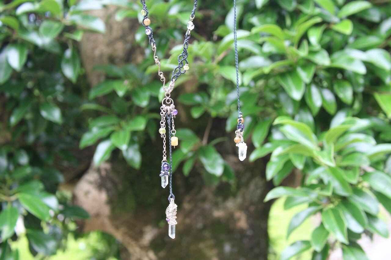 Crystal mix wire wrapping micromacrame necklace