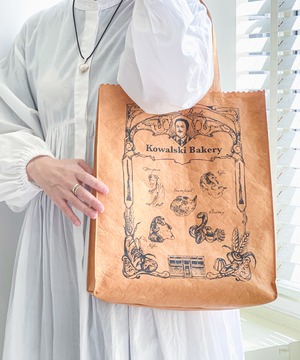 F251065-21_FANTASTIC BEASTS×Flapper コワルスキーベーカリー ショッパー風トート2