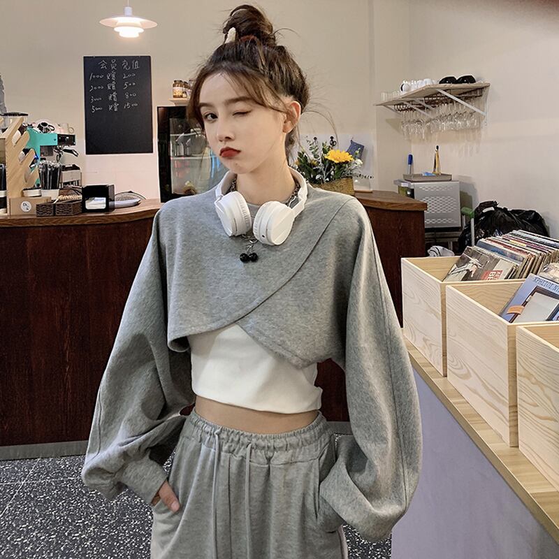 スプリングオータムルーズスタイルラウンドネックショートグレーセーター ストリート 春物 秋物 Oネック 試着室84489886617