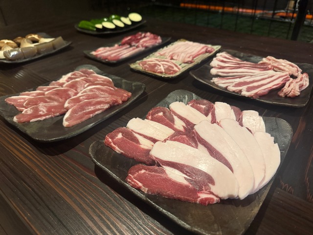 特選イノシシ肉（バラ）スライス200g