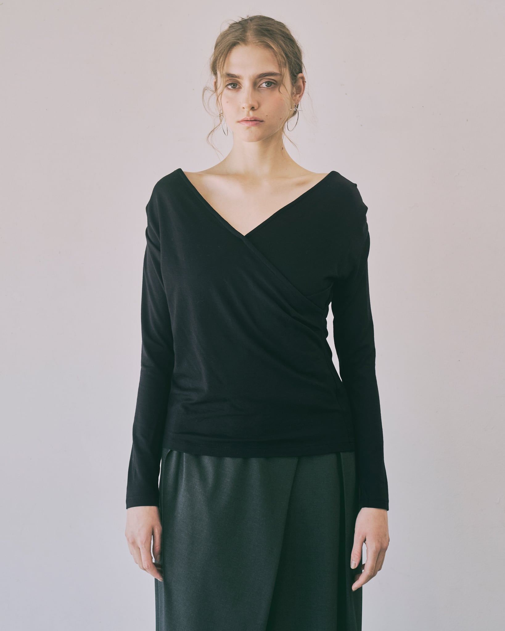 piano tops / black 11/13 21:00 ～ 再販 (即納) | HYEON