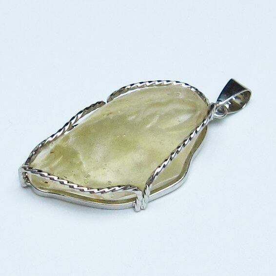 リビアングラス ペンダント 一点物 おまかせ便 112-13905