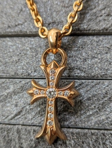 CHROME HEARTS クロムハーツ スモール Chクロス 22k ペンダント CHROME HEARTS クロムハーツ スモール Chクロス 22k ペンダント