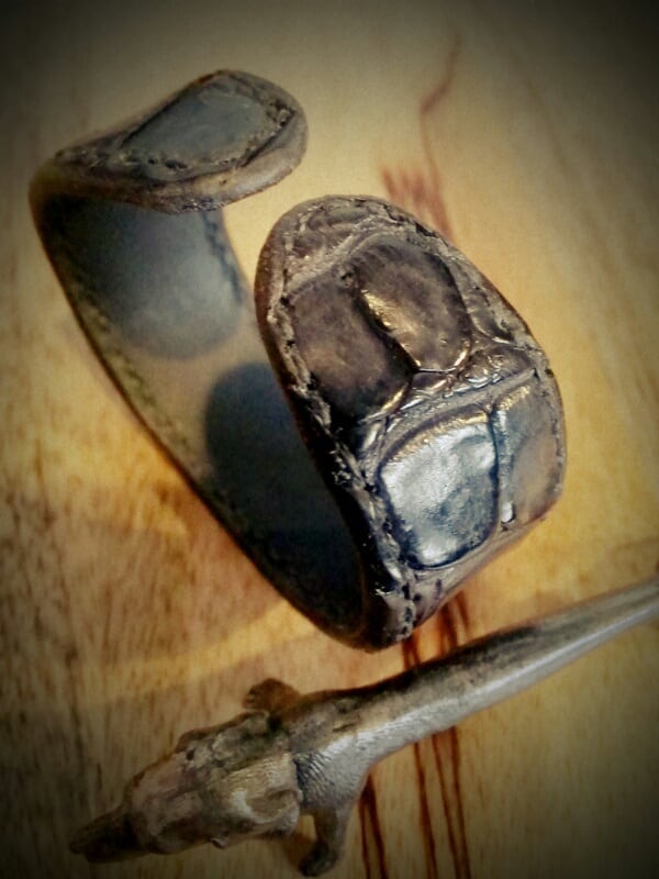 クロコダイル バングル ネイビーブラック