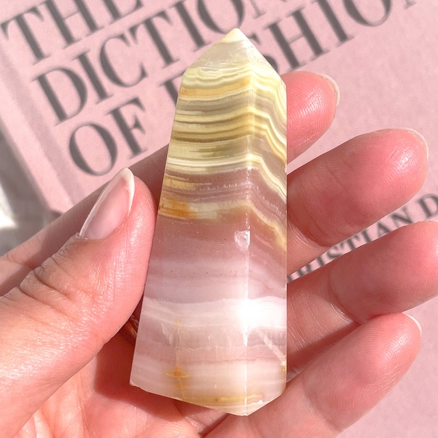 Pink Banded Calcite Point 4 ✧ ピンクバンデッドカルサイト