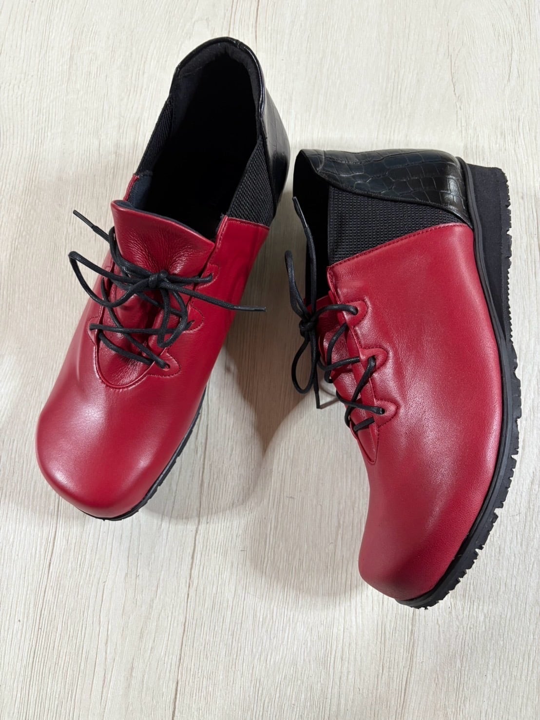 サイドゴア レースアップショートブーツ