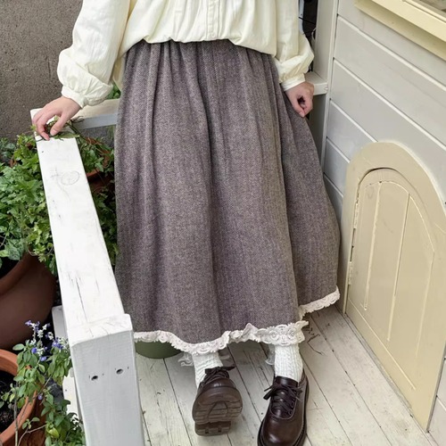2色／裾レースレトロスカート ・8865