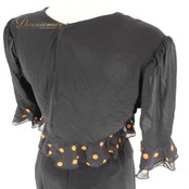 社交ダンス 衣装 スタンダード 上下セット ツーピース レッスンウェア パーティ衣装 Fashionα ファッション アルファ ブラック系 黒 オレンジ系 レトロ ドット柄 セットアップ トップス スカート フェミニン カジュアル おしゃれ 旅行用 ダンスウェア 機能性 ストレッチ モダン 社交 パーティーコスチューム デザイン 複数サイズ対応 柔らかい 使いやすい スタイリッシュ 目を引く キュート 軽やか