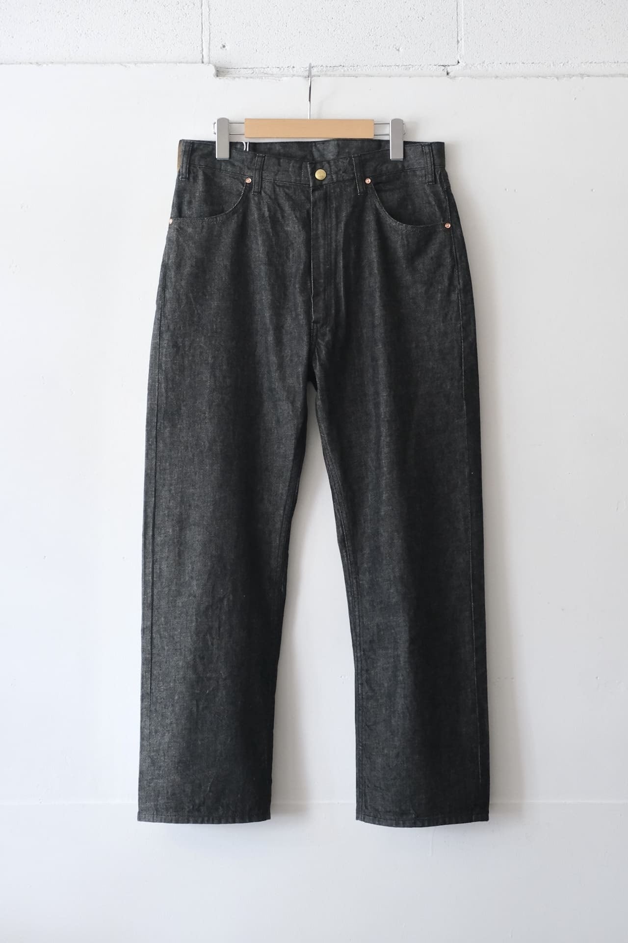 N.O.UN UF BLACK Black | Directors Web Shop