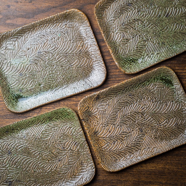 葉紋角皿(銘々皿・菓子皿)/鶴田季子