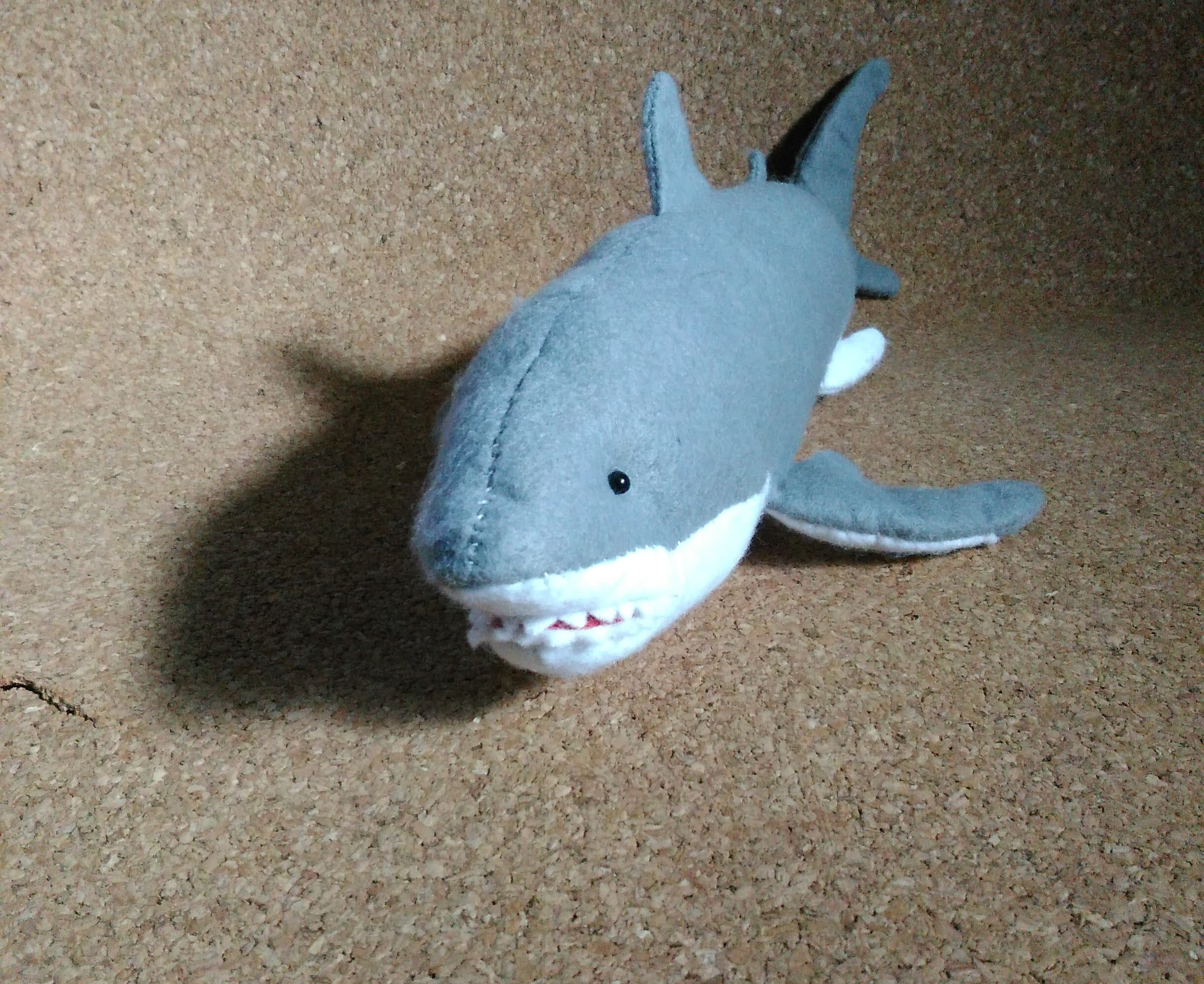 型紙】ホホジロザメ ぬいぐるみ型紙 | ぱぱぃやヌイグルミ型紙ショップ