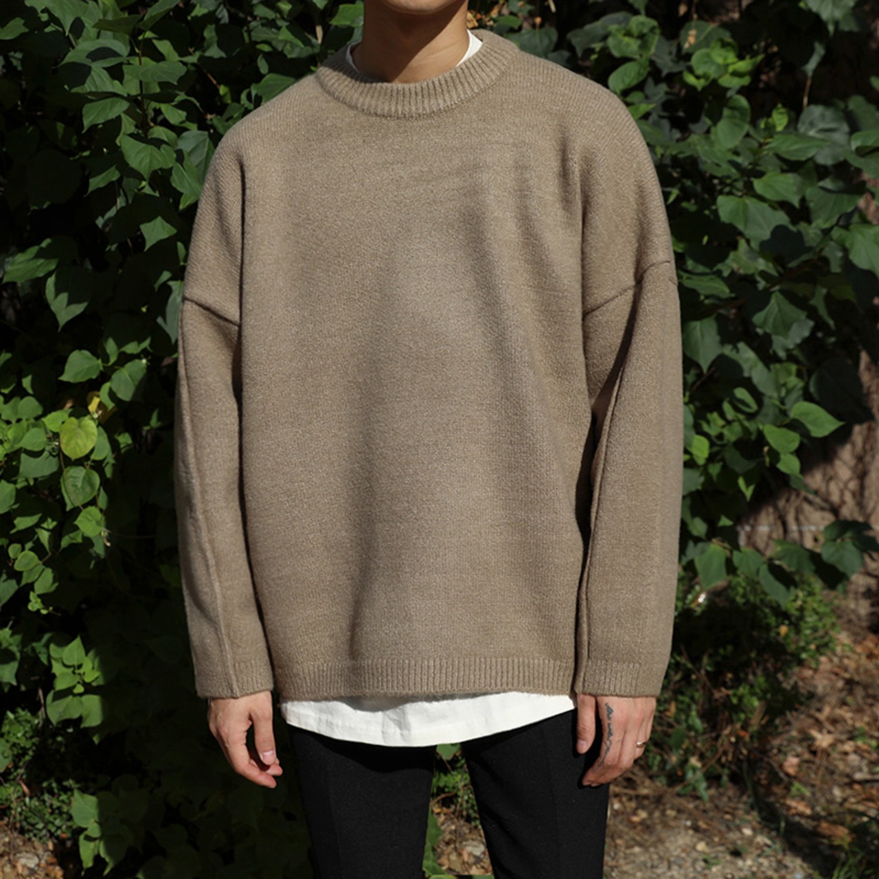 シンプルモードラウンドネックニット　993