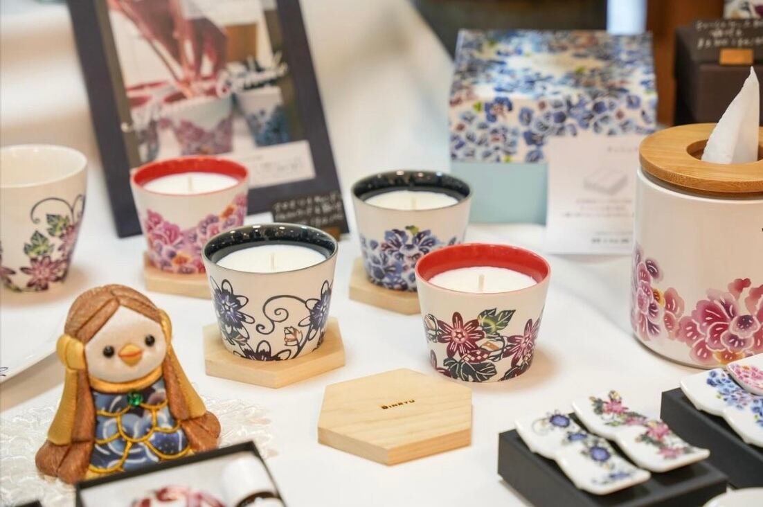 Mulberry INGLENOOK アロマキャンドル Neroli Blossom Pine – DW Home Candles