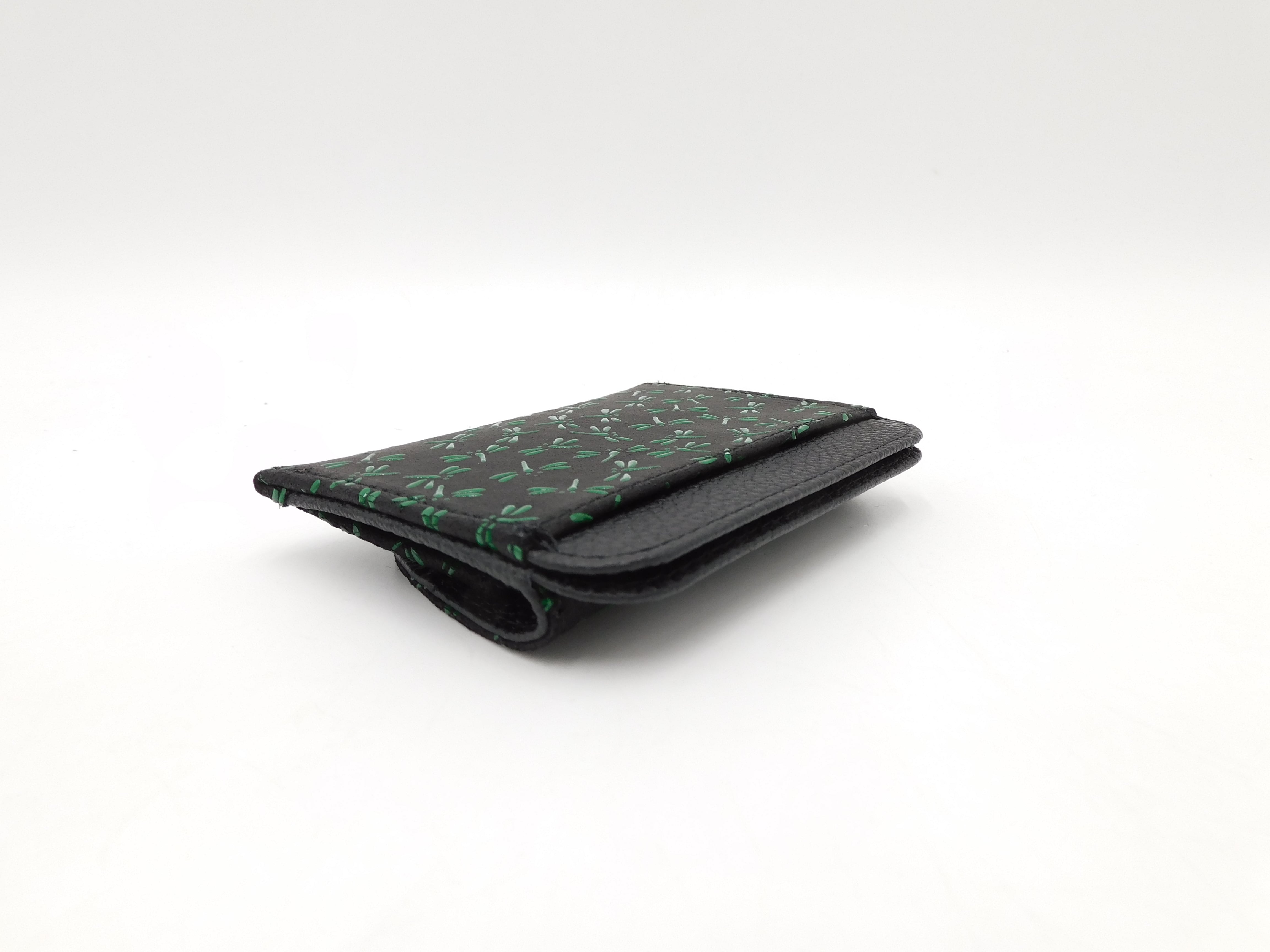 単札入 黒/緑 トンボ柄 | 浅草前川印傳｜公式オンラインショップ