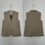 【受注予約:10月上旬入荷予定】コードベルト付ノーカラーgilet/ストライプ×グレージュ