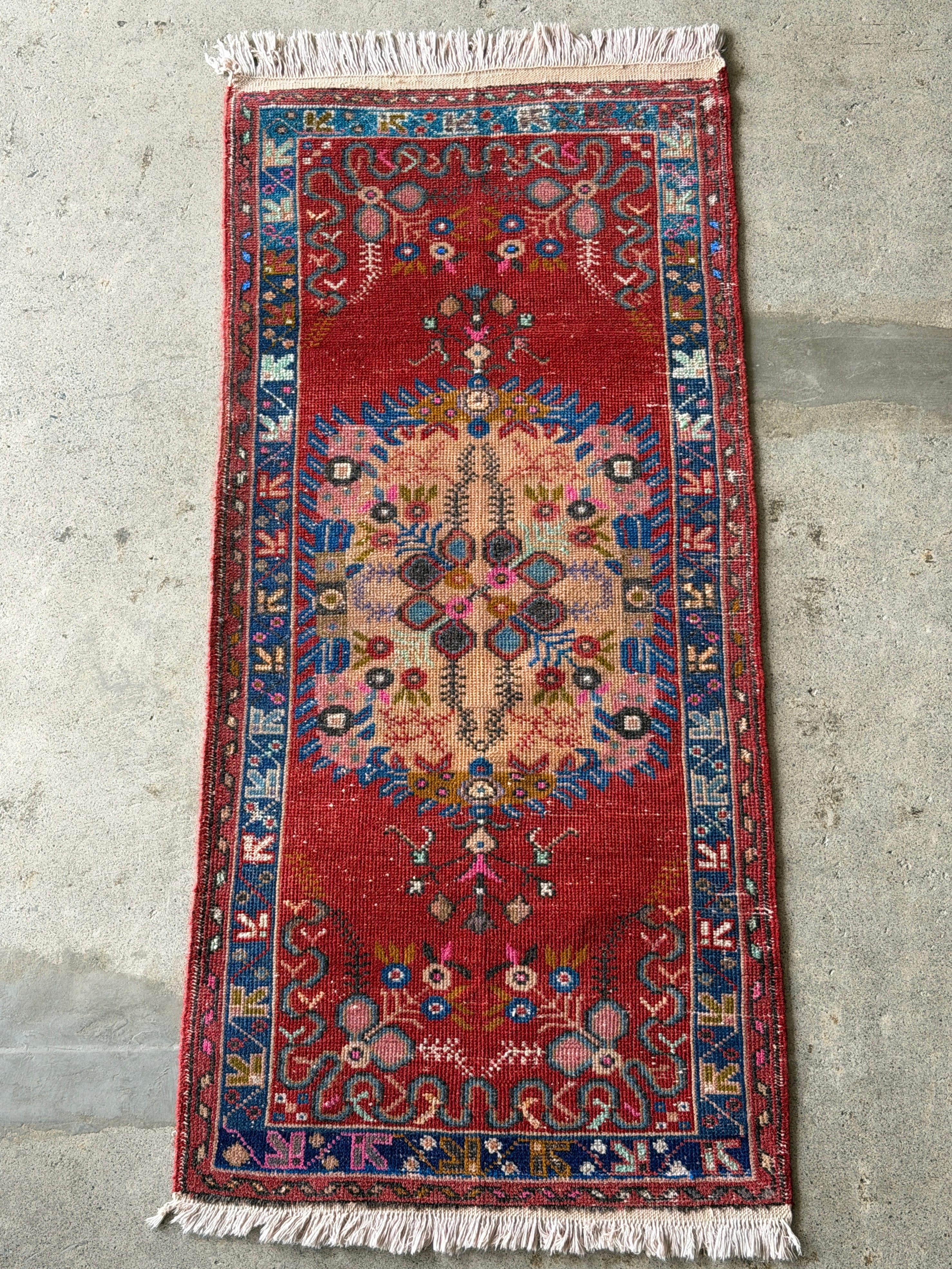 Antiques&Crafts880