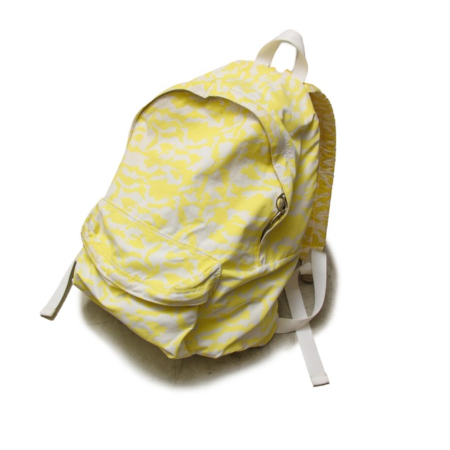 banalchicbizarre YellowCamouflageBackPack
