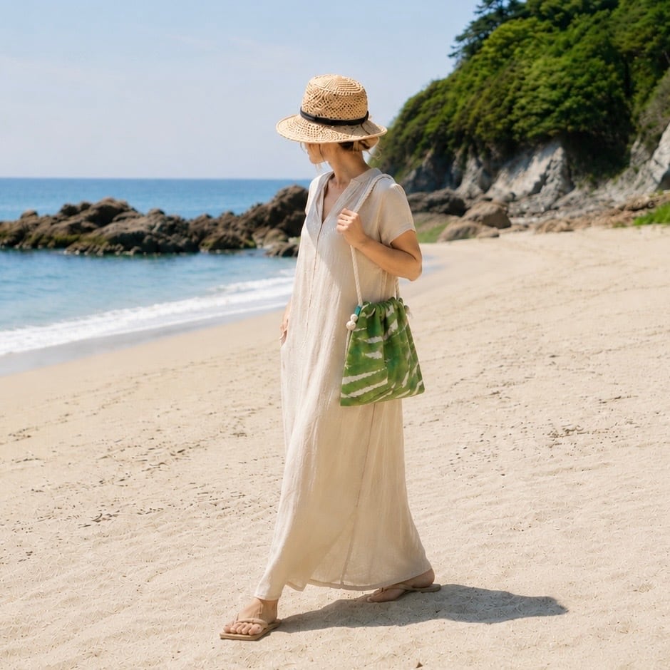 【ひろ(⑉•ω•⑉)❤︎】ハンドメイドトートバッグ　帆布 手染めの帆布巾着バッグ マチなし / sea | Sashiiro