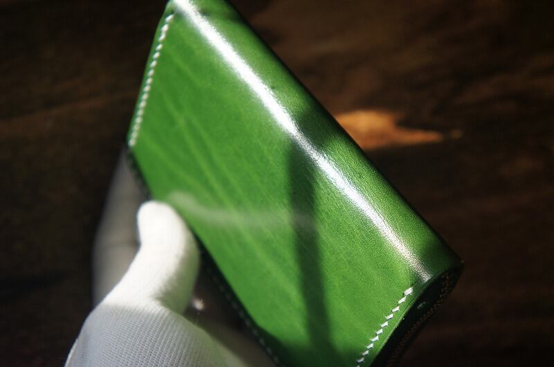 ルガトショルダーのミニラウンドファスナー【パロットグリーン