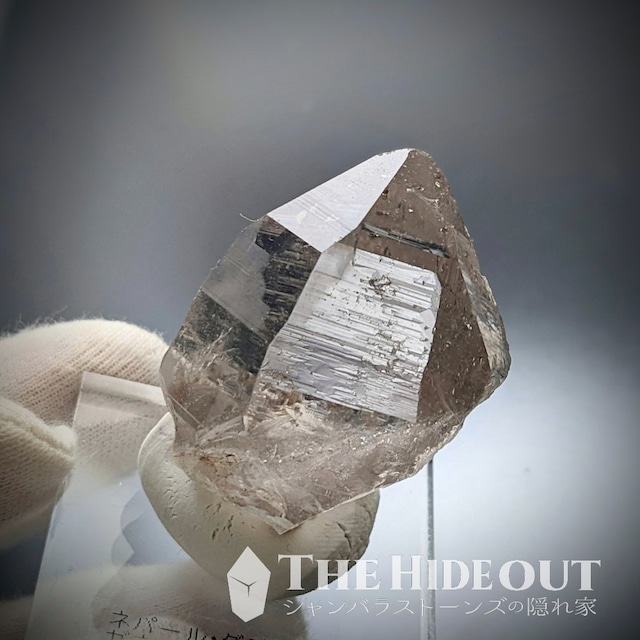 ヒマラヤ水晶オールドストック原石標本029 クリアなのに「色み」を感じるピンキッシュ水晶