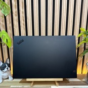 \ 公式ショップ限定価格❣️/ 準美品《タッチ対応モデル》ThinkPad X1 Carbon Gen6 メモリ8GB SSD256GB ノートパソコン 安心サポート&3ヶ月保証付き